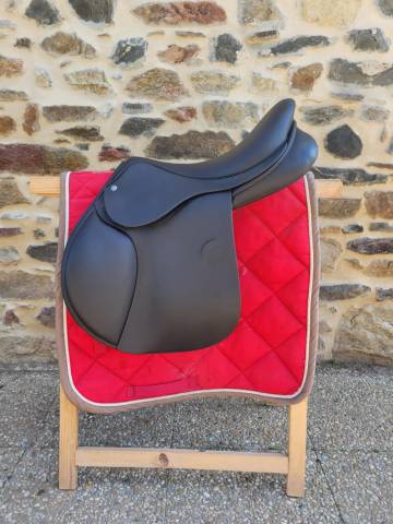 selle cuir fouilloux 17,5"