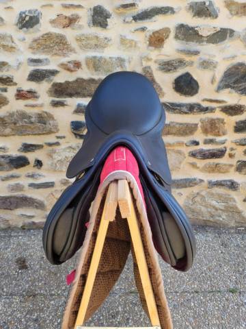 selle cuir fouilloux 17,5"
