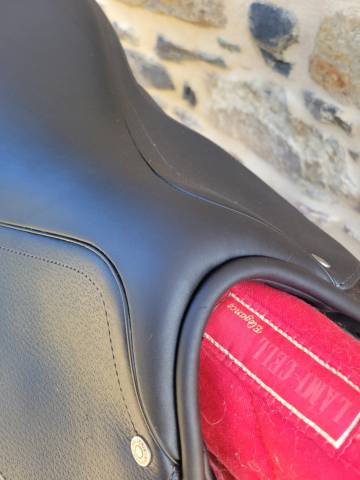 selle cuir fouilloux 17,5"