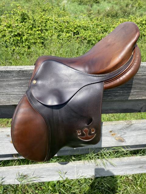 Selle Bruno Delgrange 17 pouces
