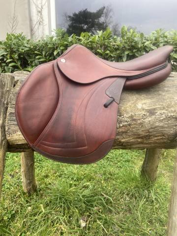 Selle CWD 2024 siège 17,5