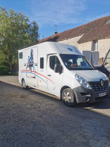 Camion stalle barbot