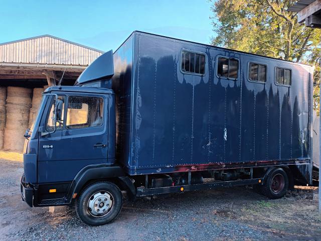 CAMION MERCEDES