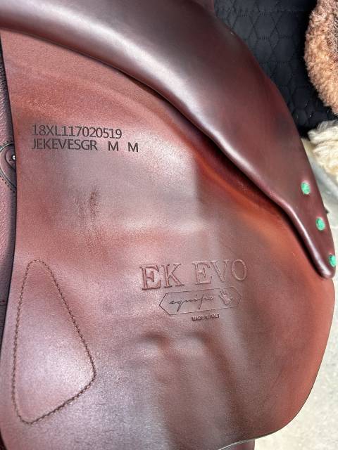 Selle &eacute;quipe 18