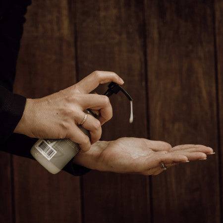 Gel de massage rafraîchissant - Nellumbo