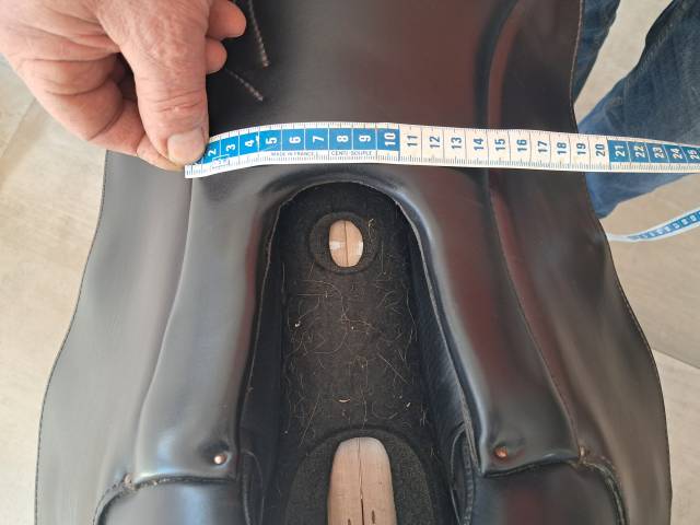 Selle equi libra de la selle italiana