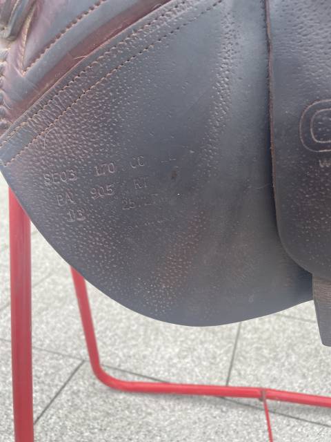 Selle CWD  SE03 17 pouces