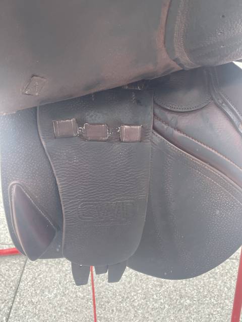 Selle CWD  SE03 17 pouces