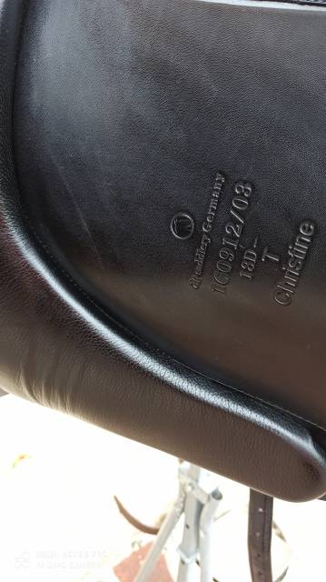 Selle de dressage cuir BUTTERFLY 