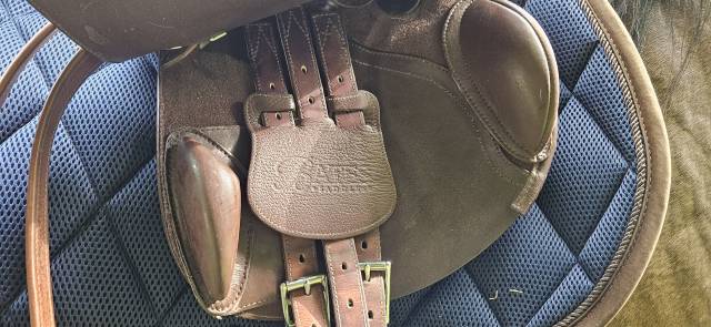 Selle Bates 17.5 easy change