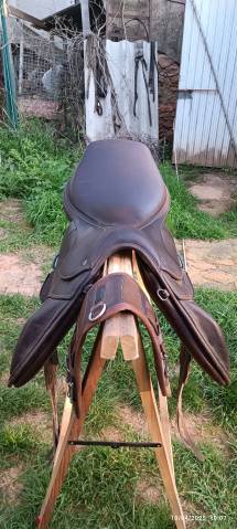 Selle monoquartier ikonic 17.5