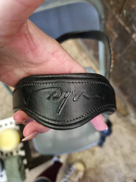 Bridon Dyon dressage vernis et blanc taille cob