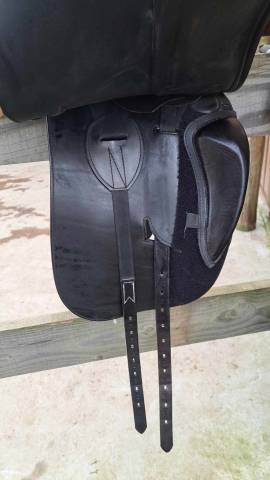 Selle de dressage prestige X Helen 