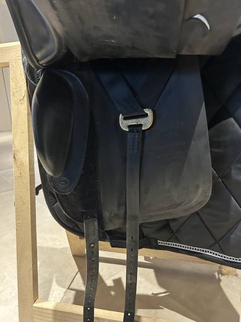 Selle dressage cuir noir Bliss of London