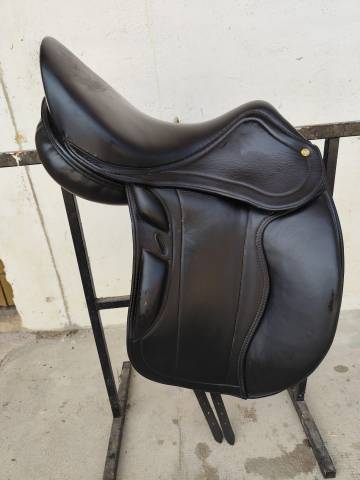 Selle dressage 17 