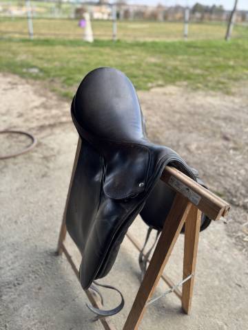 Selle dressage zaldi 17’´