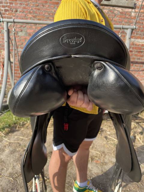 Selle de dressage Prestige Top dressage