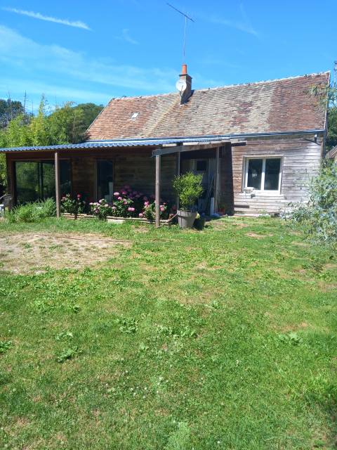 Propriété de 2 maisons sur plus de 2 ha