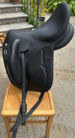Selle Dressage Mendia Devoucoux