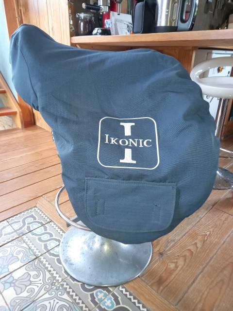 Selle Ikonic obstacle noire 2015