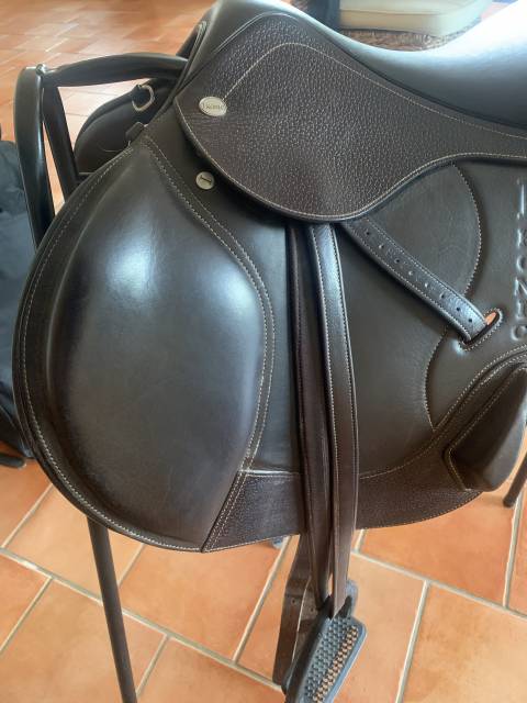 Selle Ikonic évolution cross monoquartier 17,5