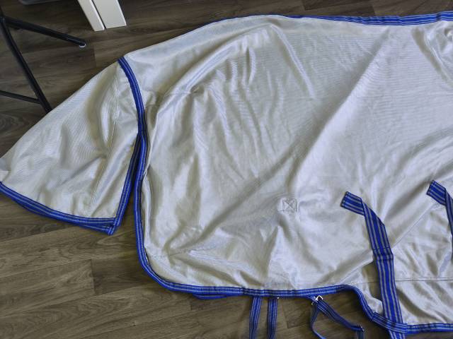 Couverture anti insectes weatherbeeta