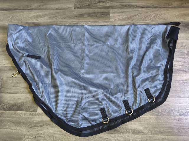 Couverture anti insectes fouganza 