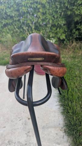 Selle Delgrange CSO taille 17