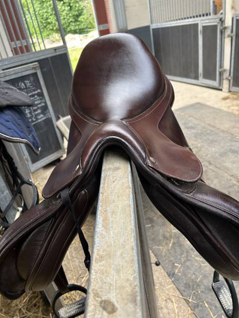 Selle mixte Bates 17,5