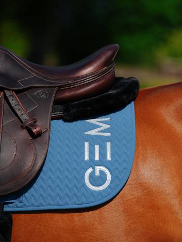 Tapis de selle Ten - gem - matelassage en v