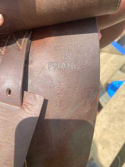 Selle childeric 17 pouces 