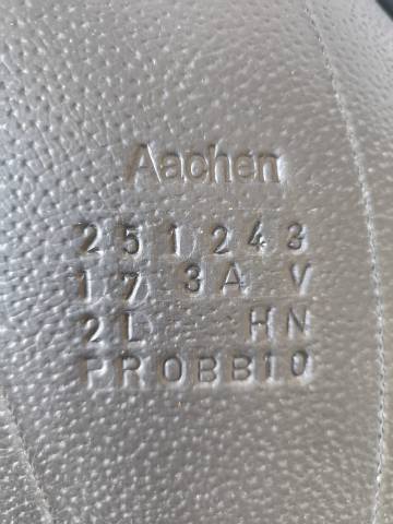 Selle de dressage Forestier Aachen 17" – état neuf