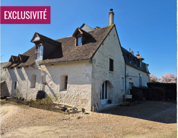 Maison de 6 pièces avec 2 boxes chevaux