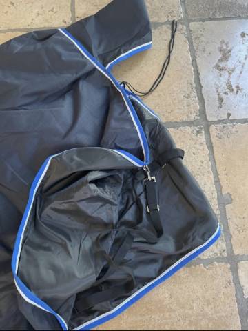 couverture imperméable 135 cm