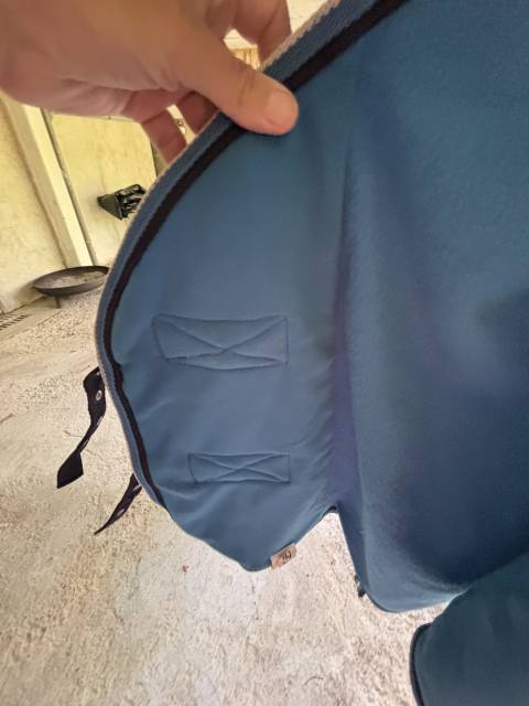 Couverture cheval neuve 