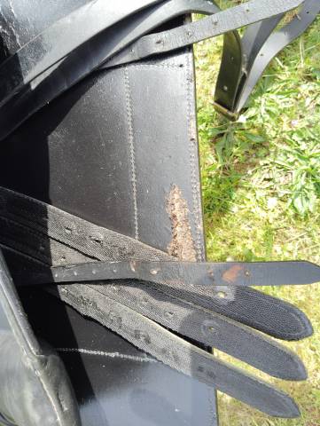 Selle portugaise 17 pouces noire 