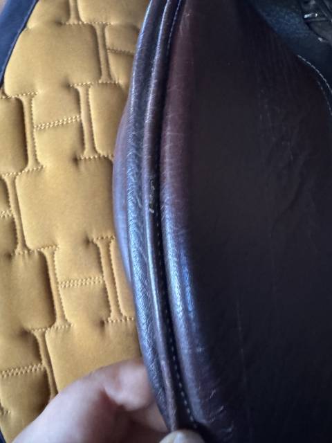 Vend selle privilège équitation modèle Lyon 