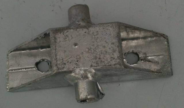 Support de vérin - longueur 11cm