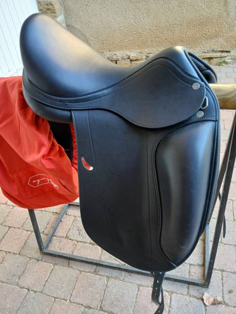 selle de dressage Équipe 16,5' 