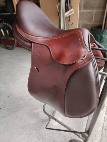 Selle Antares Connexion 2022