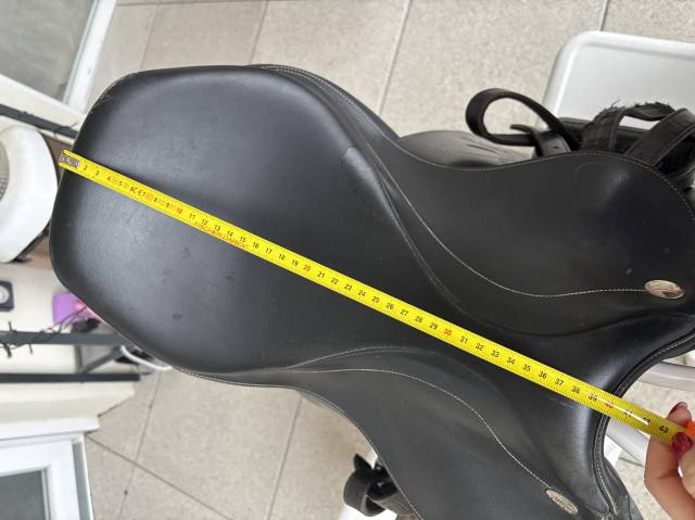 Selle mixte Tekna 17’ bon état - 250€