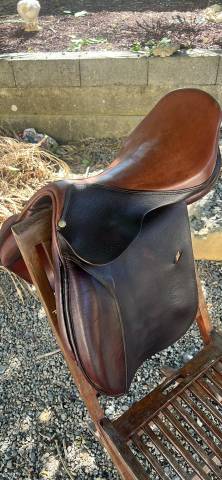 Vend selle forestier courcom