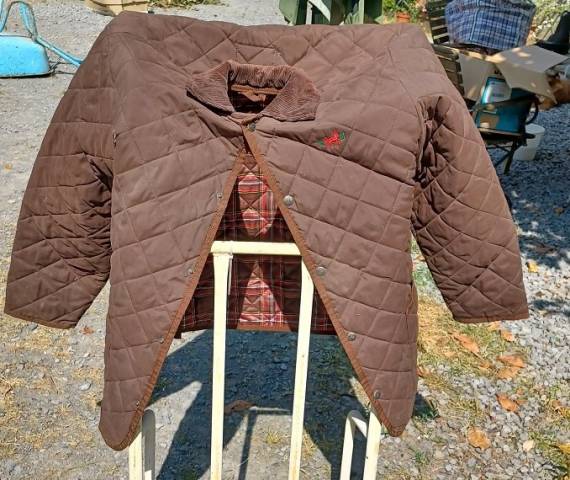 6 caisses de matériel 