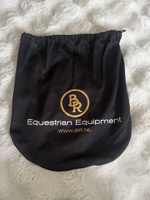 À vendre : Bombe d’équitation BR – Taille S (52/54)