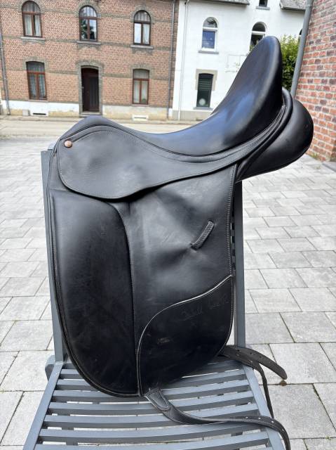 Selle dressage Bates-Isabelle wertz 17,5