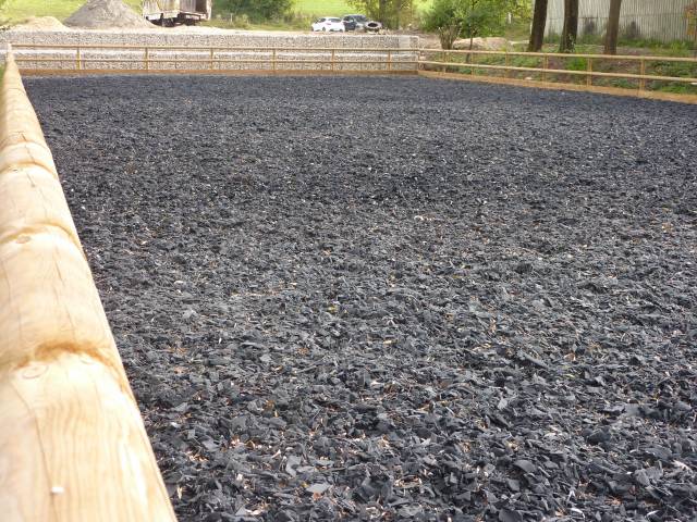 Copeaux de textile pour sol &eacute;questre