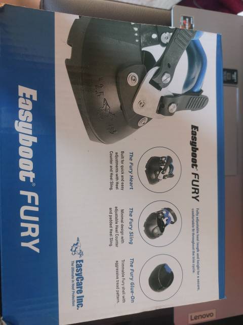 2 Hipposandales - Easyboot Fury Heart - T3