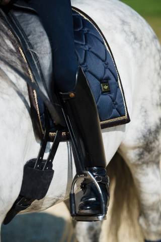 Tapis de selle Royal classic DRESSAGE - Equestrian Stockholm - Tissu déperlant