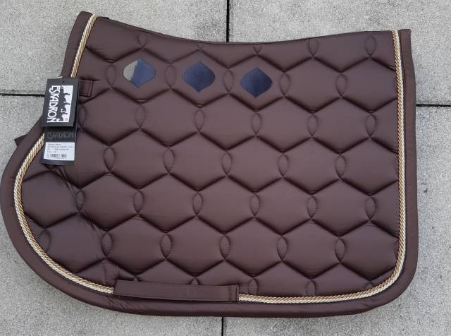 Tapis de selle anatomique Glossy Wave - Eskadron - Antidérapant