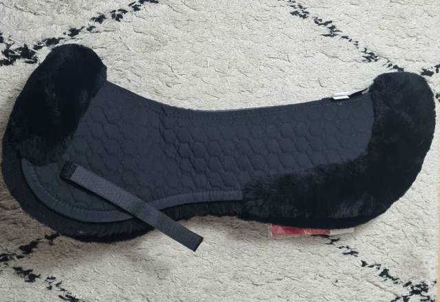 Amortisseur de selle MATTES Noir - Peau d'agneau